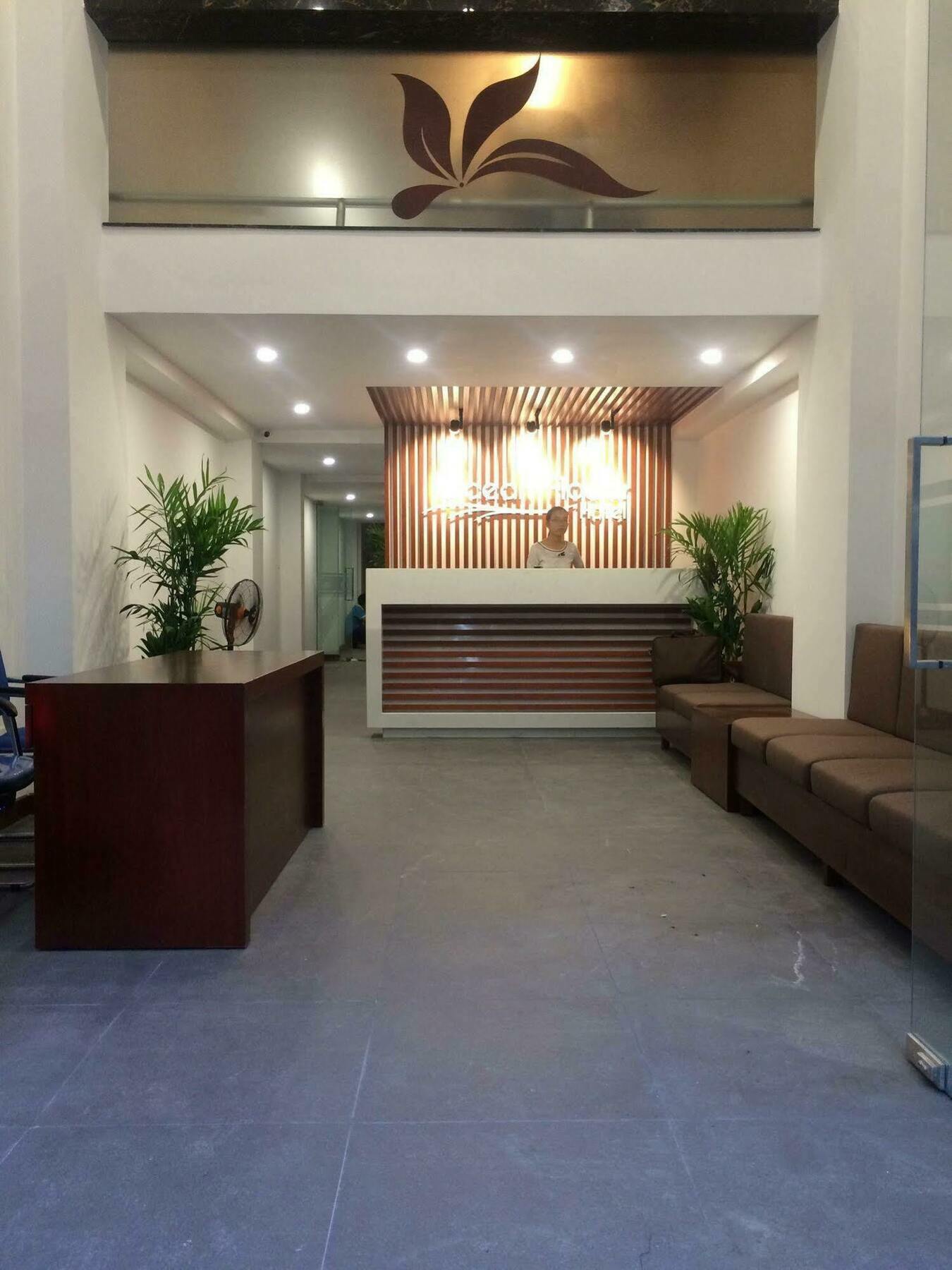 Ocean Flower Hotel ダナン市 エクステリア 写真